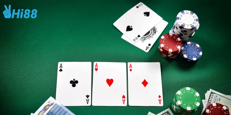 Sự khác biệt của bài Three Card Poker so với nền tảng khác