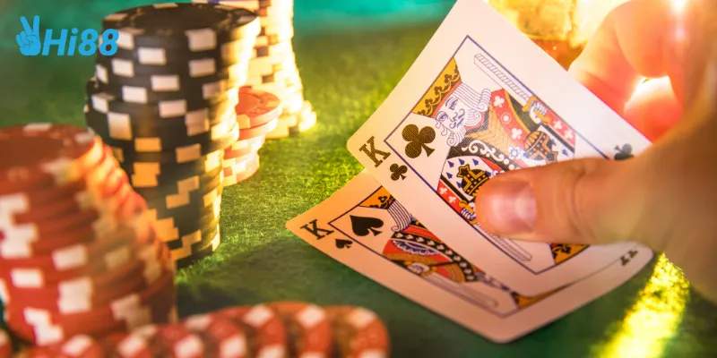 Mẹo chơi Red Dog Poker